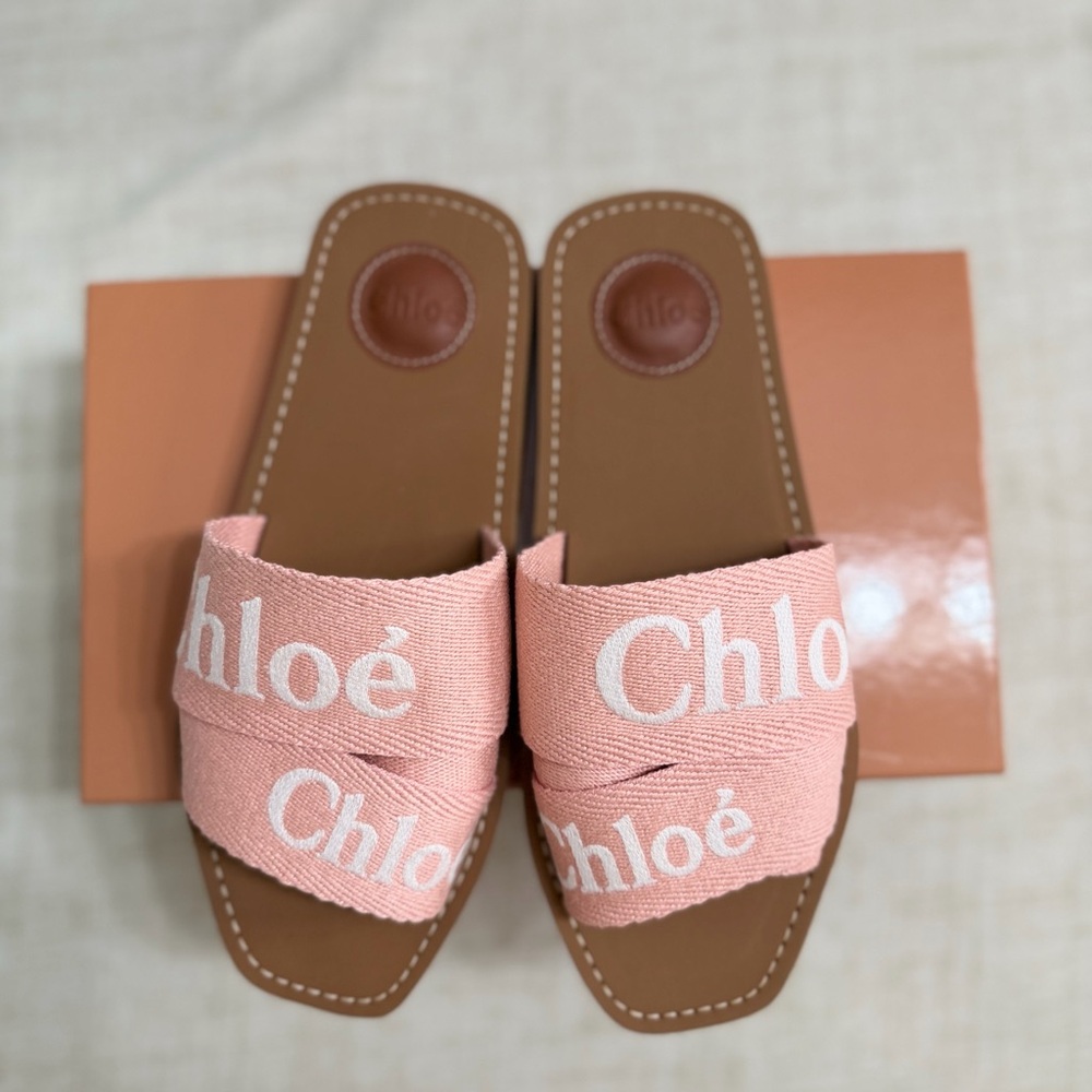 CHLOE LOGO STRAP SLIDE - Picture 4 of 6